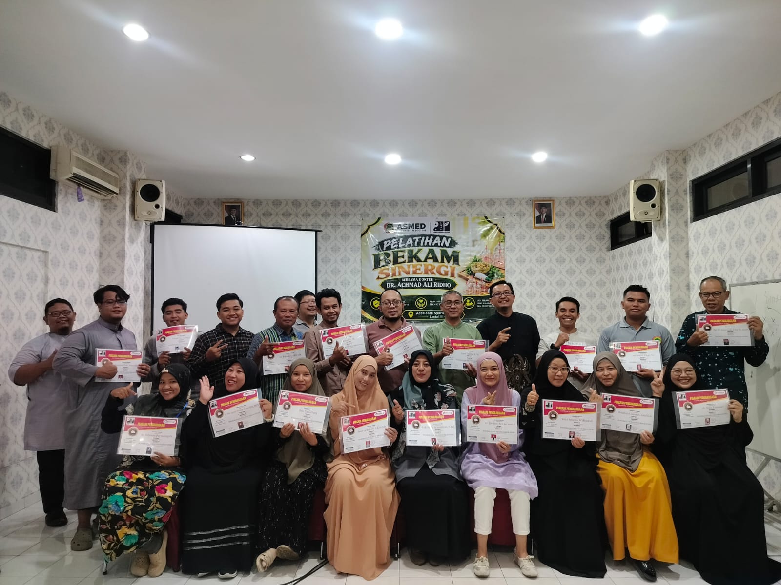 Pelatihan Bekam Sinergi IKMAS-ASMED