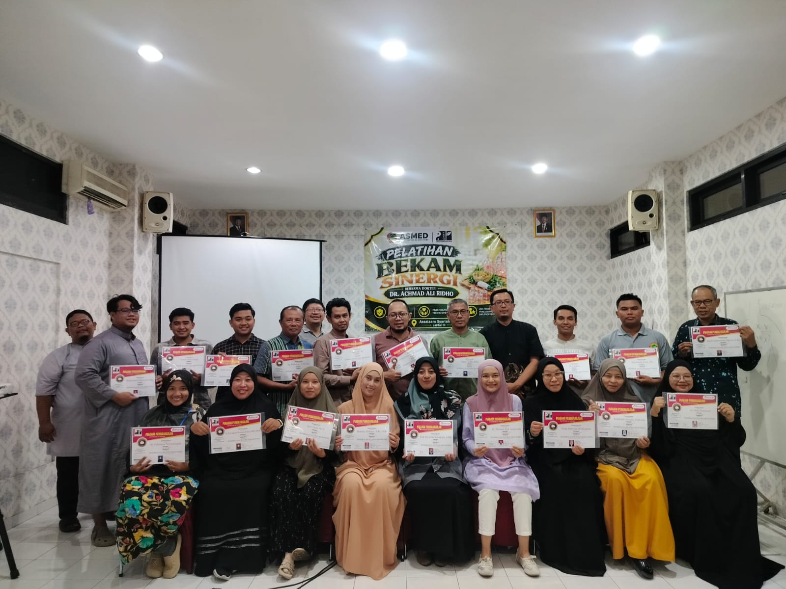 Pelatihan Bekam Sinergi IKMAS-ASMED